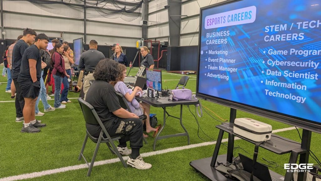 The EDGE Esports Foundation booth attracted many students at the Sinton High School Career Expo!